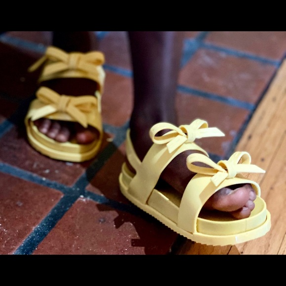 Sandals - Picture 2 of 2